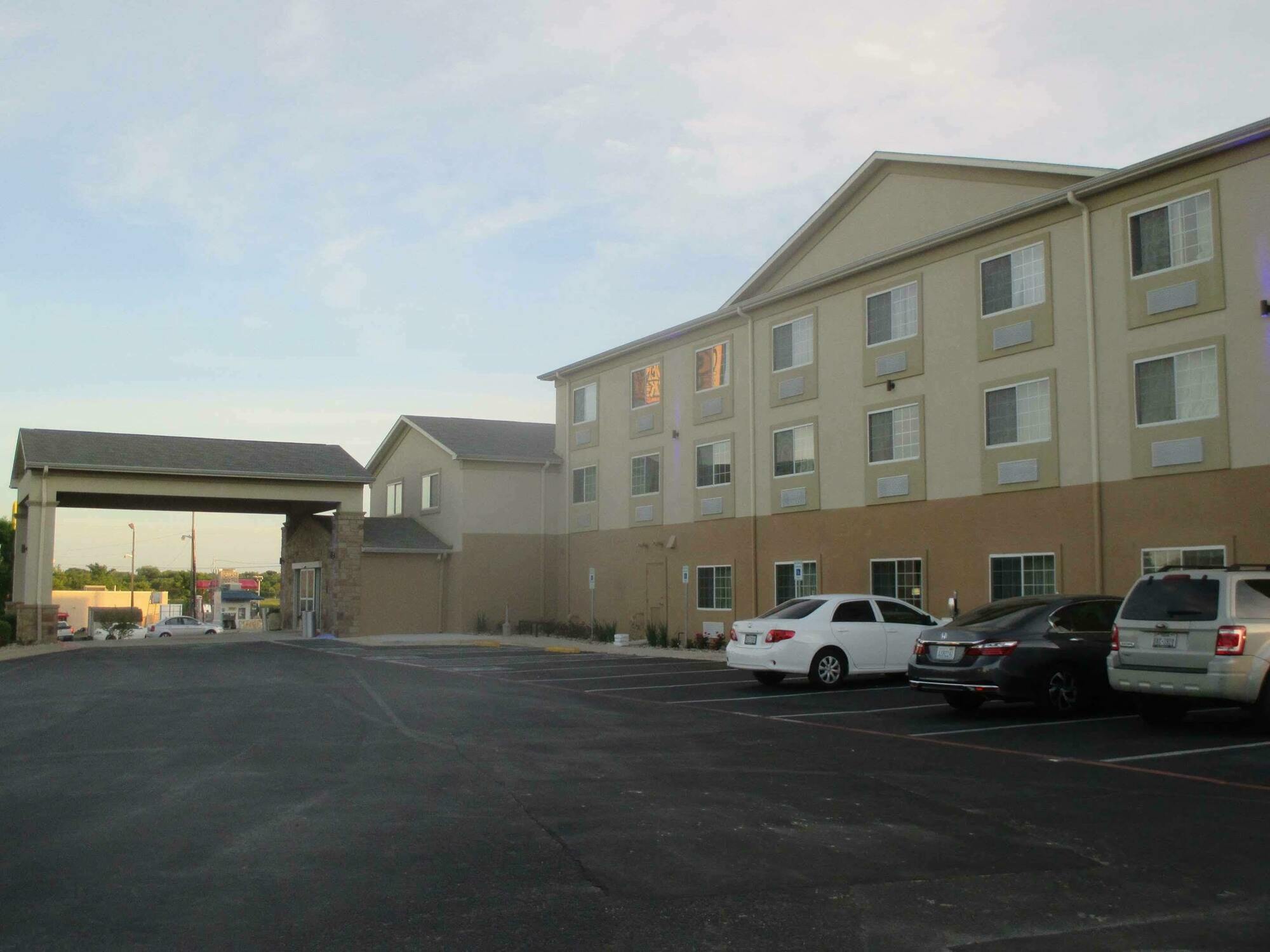 Western Killeen Hotel