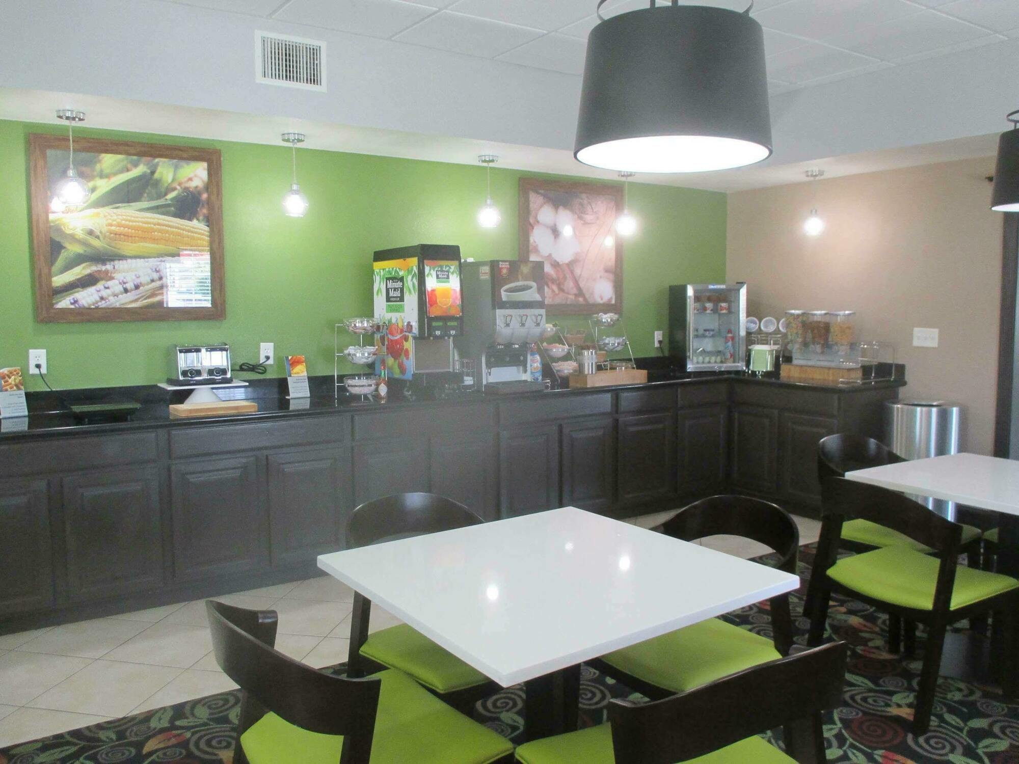 Western Killeen 3*